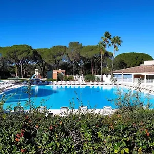 https://apt-cozy-near-st-raphal-frejus-agay-4pers.fr-provencehotel.com